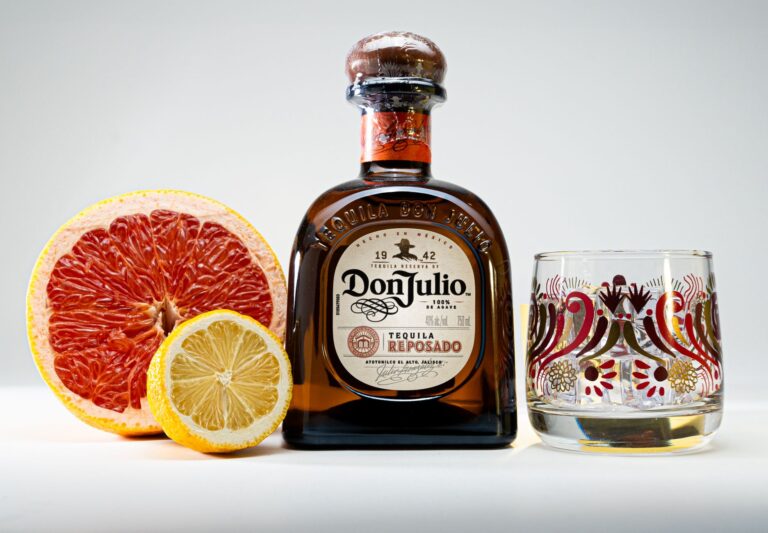 Drinki z tequilą inne niż Margarita: 6 prostych przepisów z cytrusami
